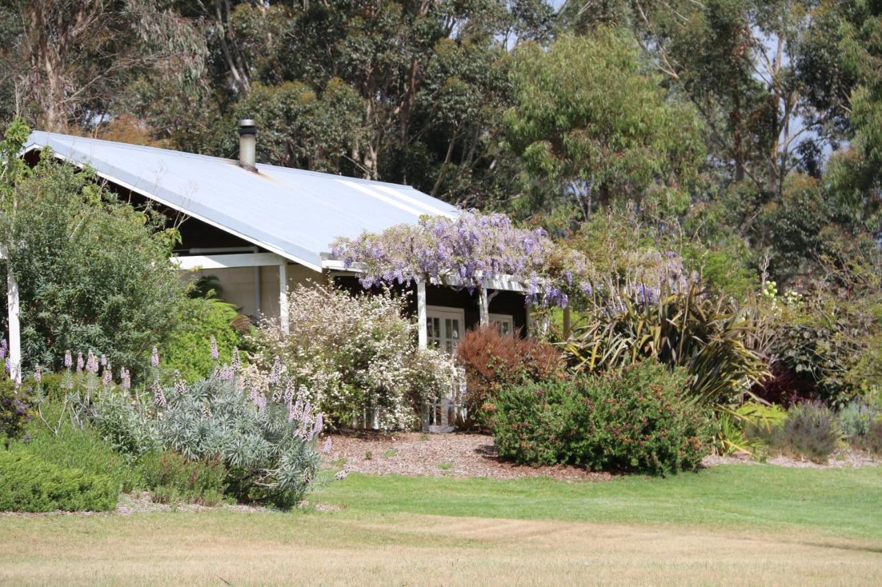 Big Brook Retreat Villa Pemberton Exterior photo